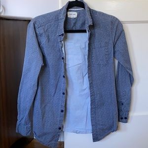 Printed button down long sleeve